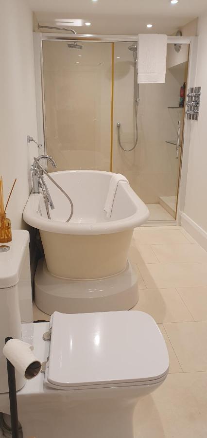 Garden Flat Apartment Бат Екстериор снимка