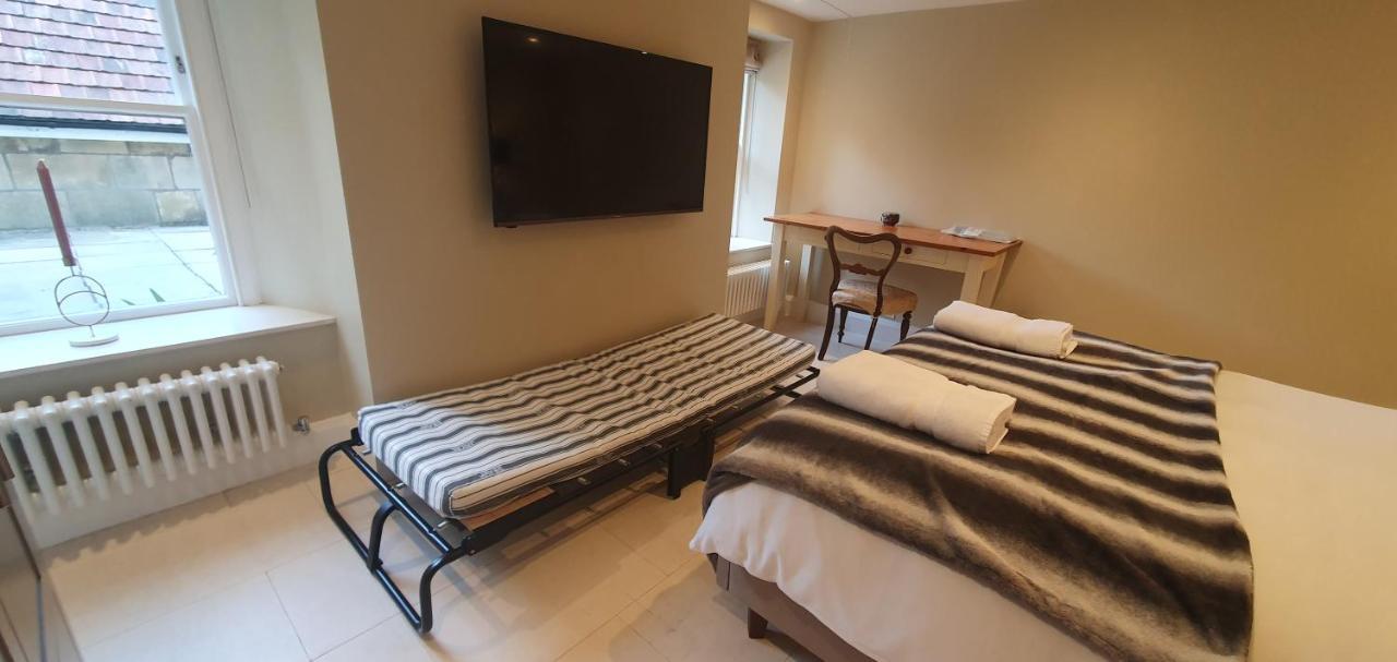 Garden Flat Apartment Бат Екстериор снимка